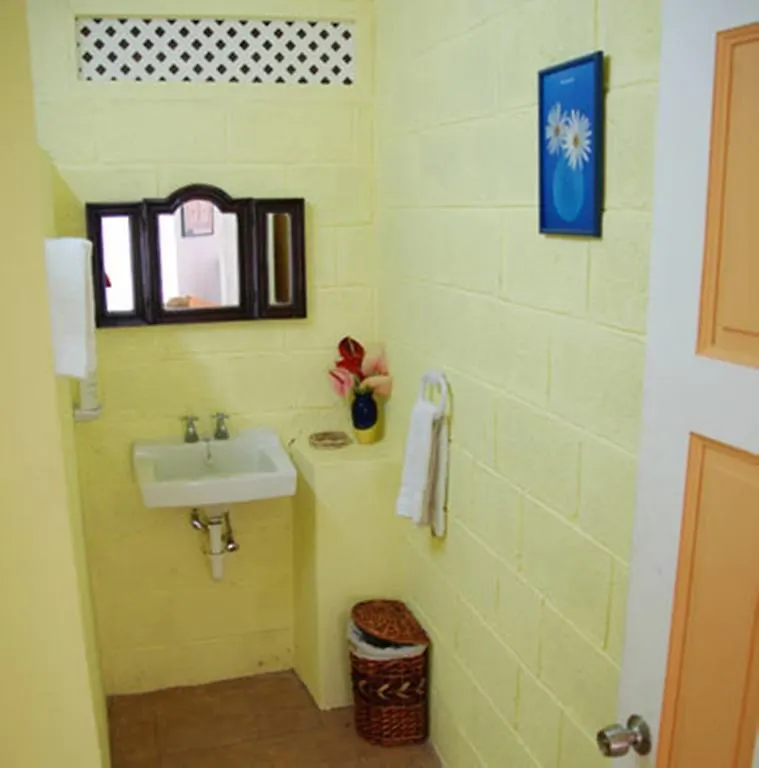 St. George's Grenada Gold Guest House  St. George's